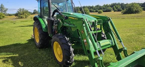 Image of John Deere 5090E equipment image 1