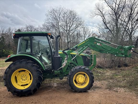 Image of John Deere 5090E Primary image