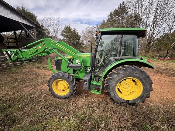 Image of John Deere 5090E equipment image 1