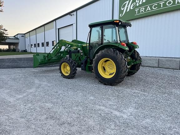 Image of John Deere 5090E equipment image 4