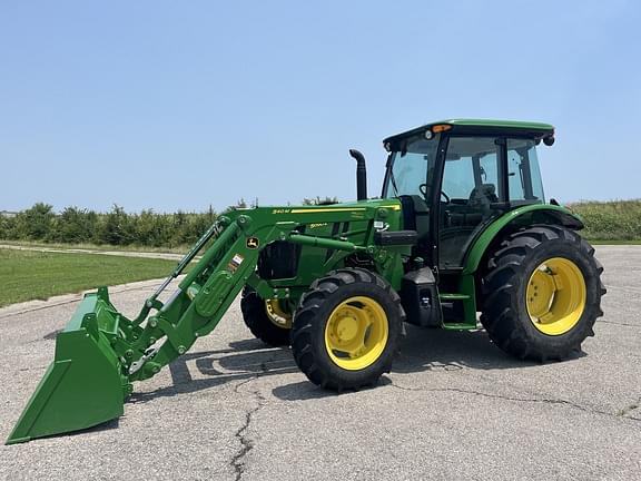 Image of John Deere 5090E equipment image 2