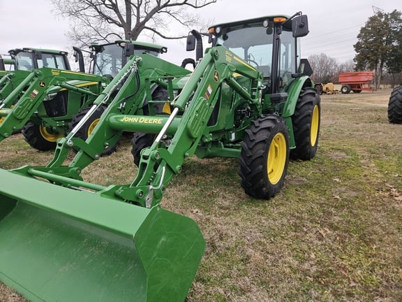 2022 John Deere 5090E Equipment Image0