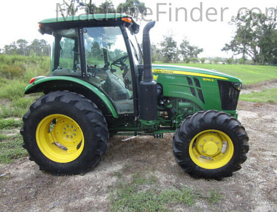 Image of John Deere 5090E equipment image 3