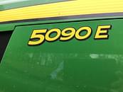 Thumbnail image John Deere 5090E 8