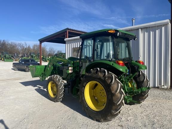 Image of John Deere 5090E equipment image 4