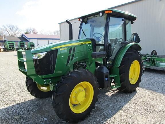 Image of John Deere 5090E Primary image