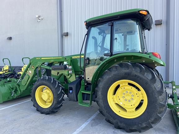 Image of John Deere 5090E equipment image 1