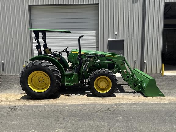 Image of John Deere 5090E equipment image 1