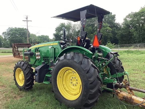 Image of John Deere 5090E equipment image 3