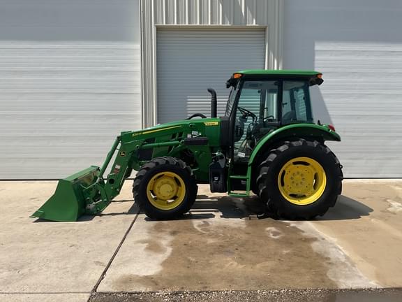 Image of John Deere 5090E Primary image