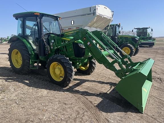 Image of John Deere 5090E equipment image 1