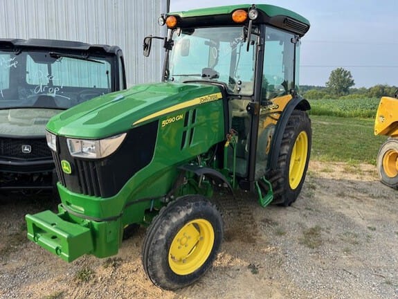 2022 John Deere 5090GN Equipment Image0