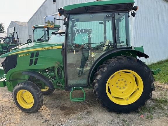 Image of John Deere 5090GN Image 1