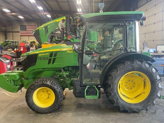 Image of John Deere 5090GN equipment image 1