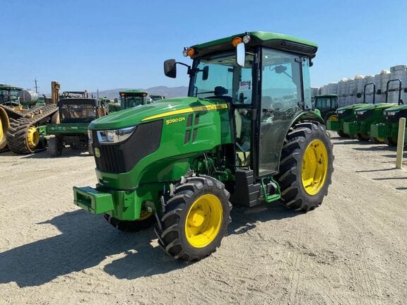 2022 John Deere 5090GN Equipment Image0