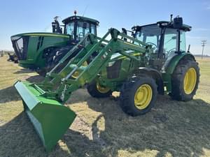 2022 John Deere 5090M Image