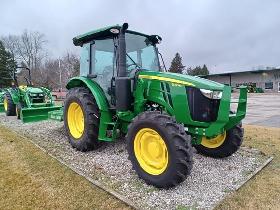 Main image John Deere 5090M