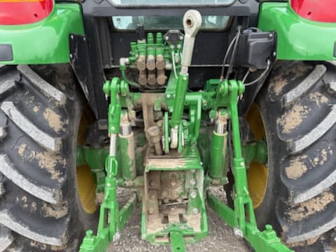 Image of John Deere 5090M equipment image 4