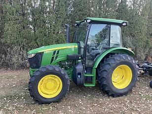 Main image John Deere 5090M 0