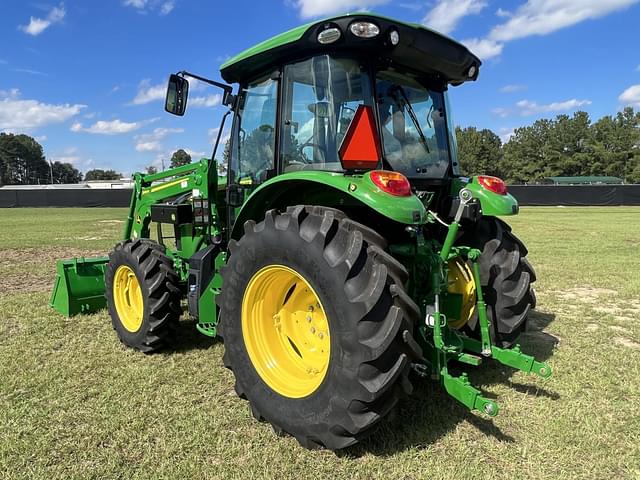 Image of John Deere 5090M equipment image 2