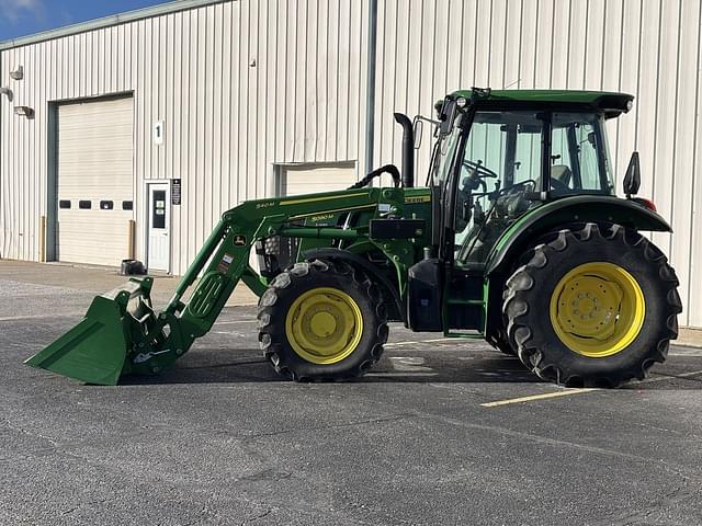 Image of John Deere 5090M equipment image 1