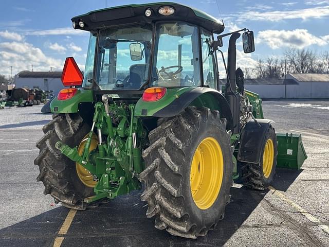 Image of John Deere 5090M equipment image 4