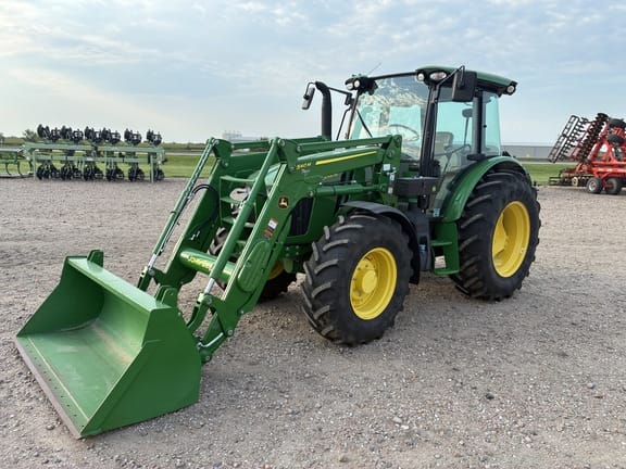 2022 John Deere 5090M Equipment Image0