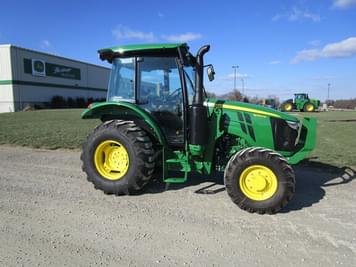 Main image John Deere 5090M