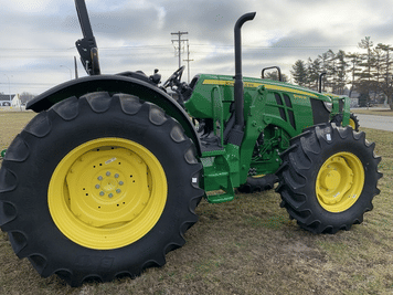 Main image John Deere 5090M