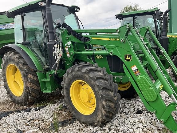 Image of John Deere 5090M equipment image 2