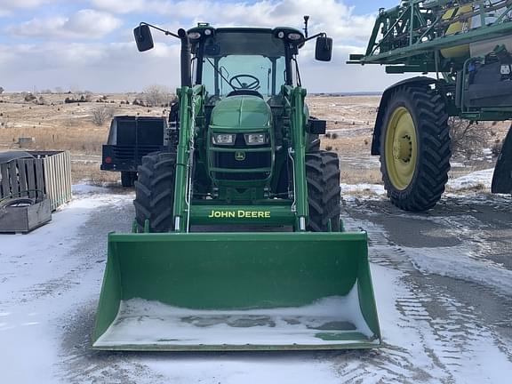 Image of John Deere 5090M equipment image 1