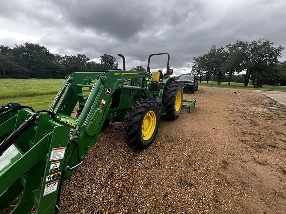 Image of John Deere 5090M equipment image 3