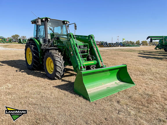 Image of John Deere 5090M equipment image 2