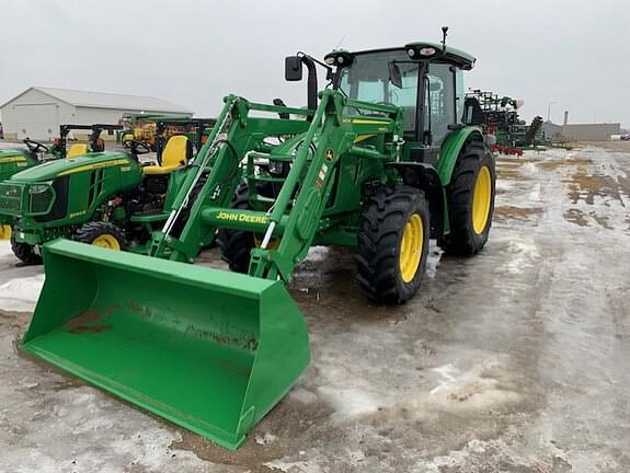 Image of John Deere 5090M equipment image 2