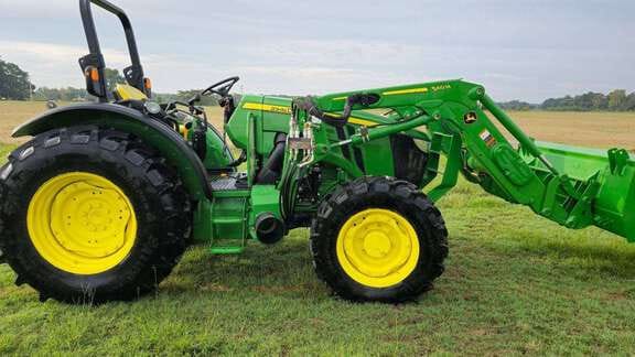 Main image John Deere 5090M