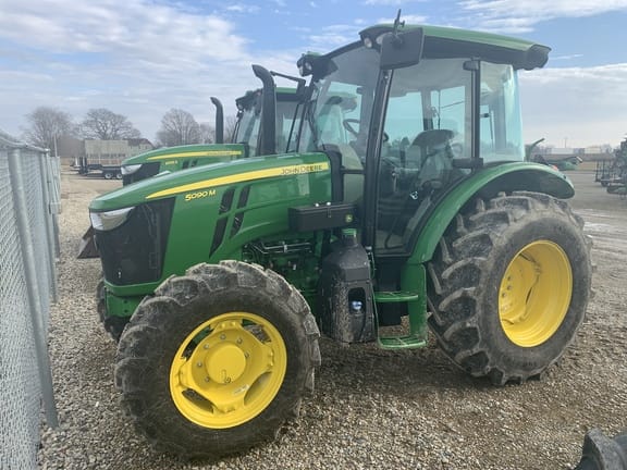 Main image John Deere 5090M