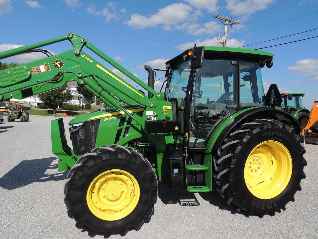 Image of John Deere 5090M Primary image