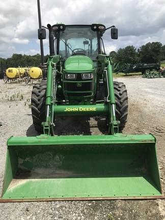 Image of John Deere 5090M equipment image 1