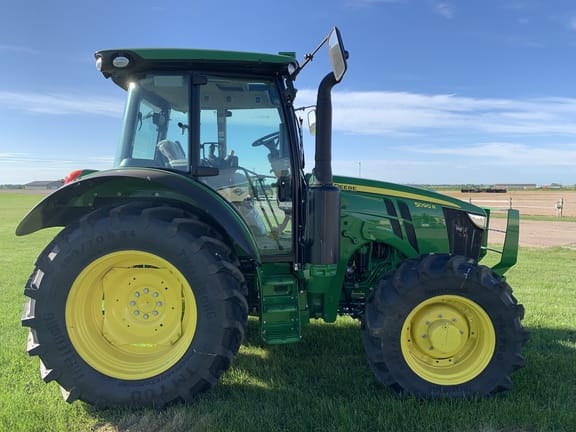 Main image John Deere 5090R