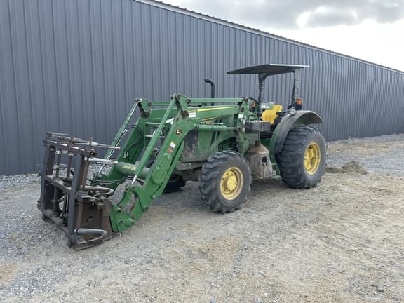 Image of John Deere 5095M equipment image 2