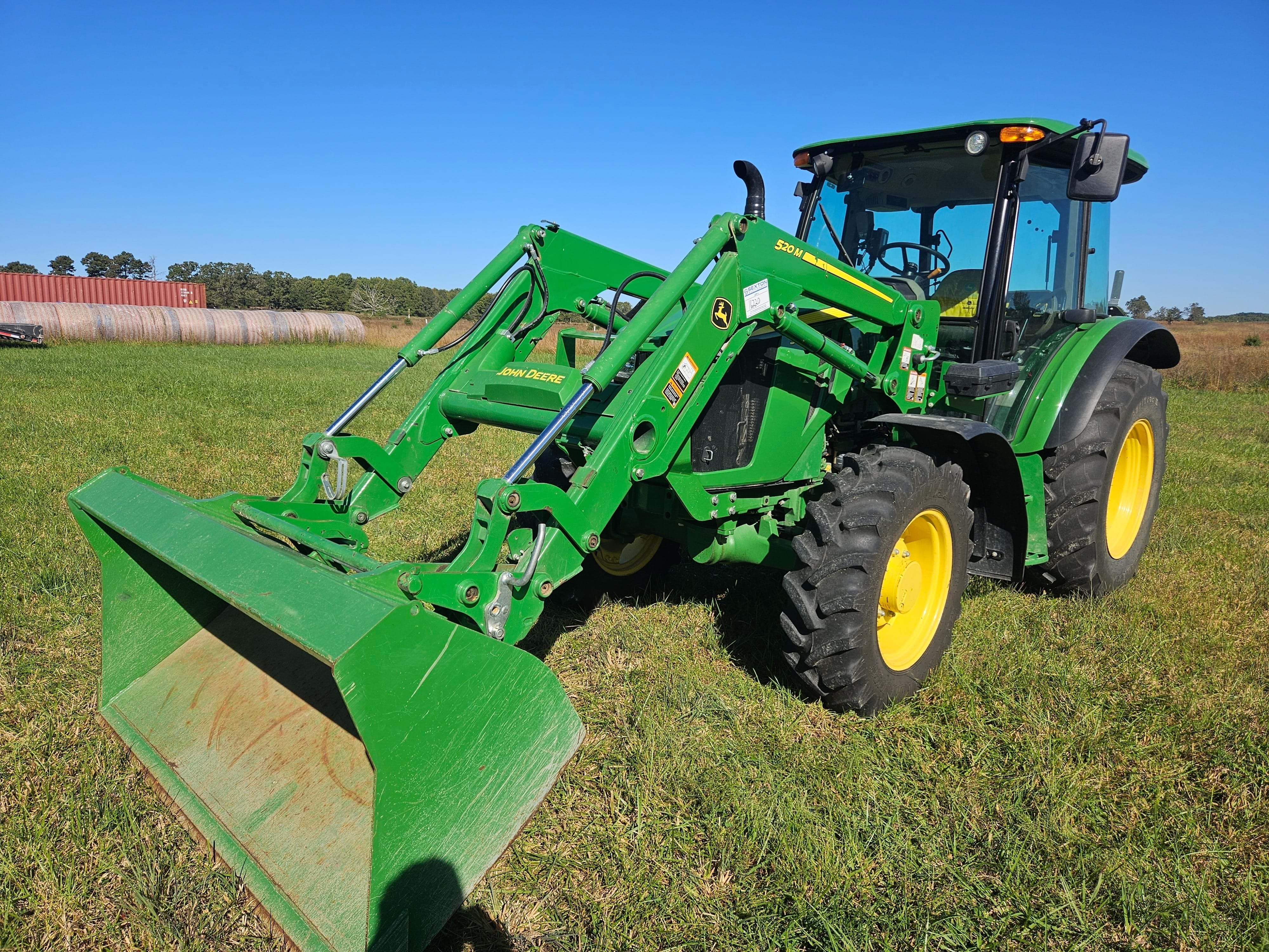 Main image John Deere 5100E