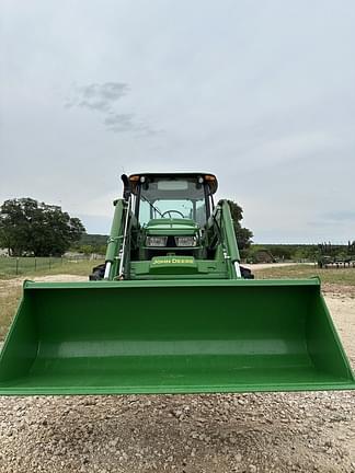 Image of John Deere 5100E equipment image 2