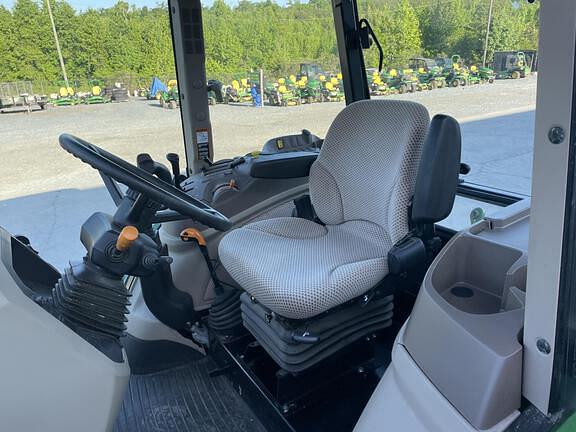 Image of John Deere 5100E equipment image 4