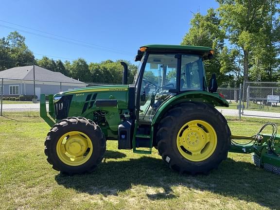 Image of John Deere 5100E equipment image 3