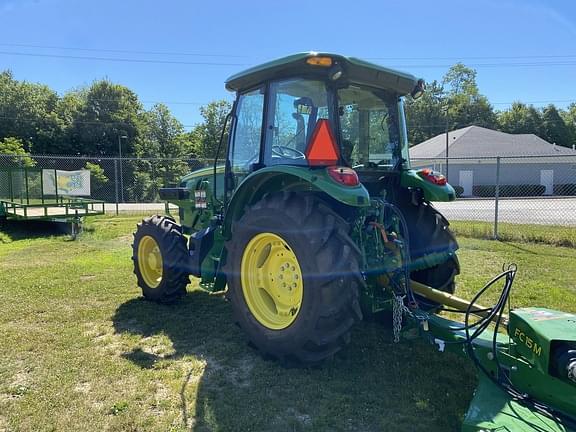 Image of John Deere 5100E equipment image 4