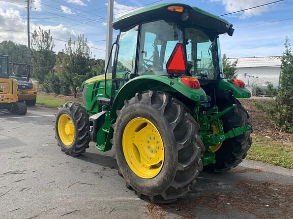 Image of John Deere 5100E equipment image 1