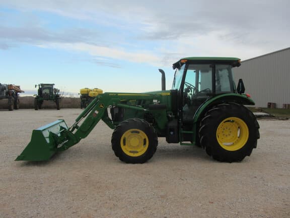 Image of John Deere 5100E equipment image 2