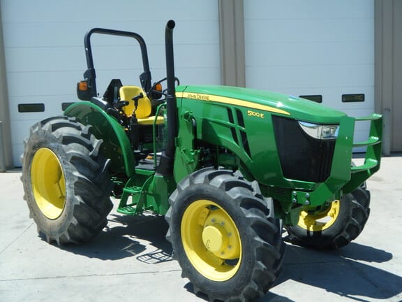 2022 John Deere 5100E Equipment Image0