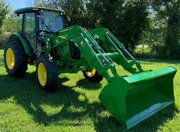 Image of John Deere 5100E equipment image 1