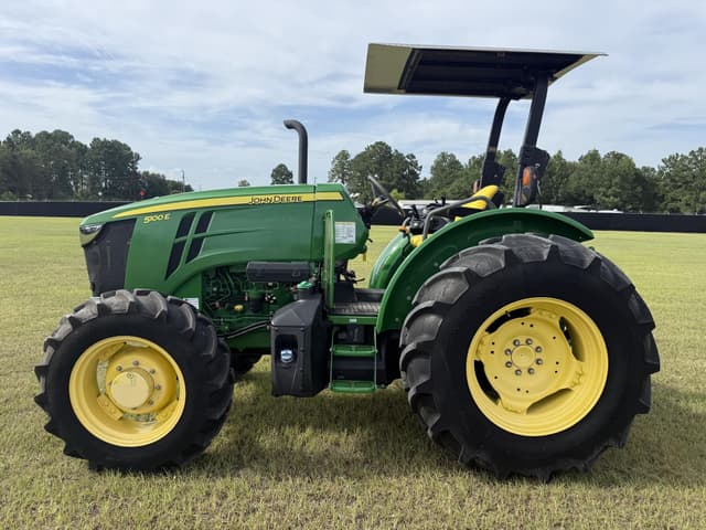 Image of John Deere 5100E equipment image 1